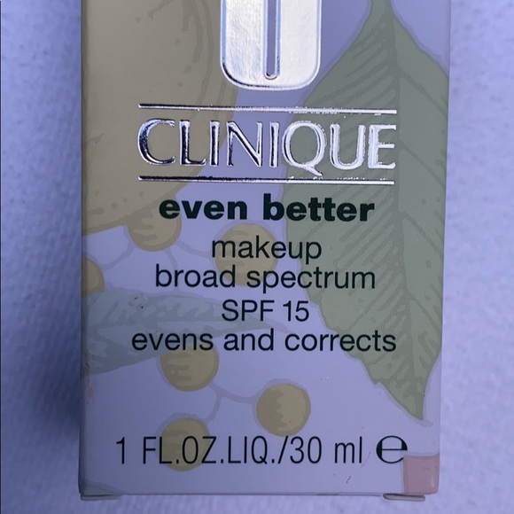 Clinique Even Better Makeup - Picture 4 of 8
